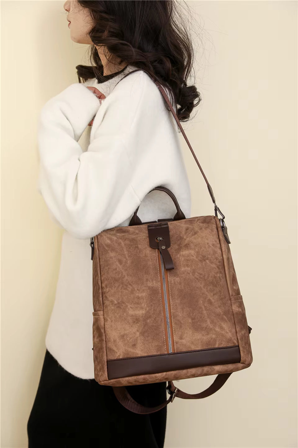 Simple Shoulder Lightweight PU Leather Rucksacks Large School Bag Mssza
