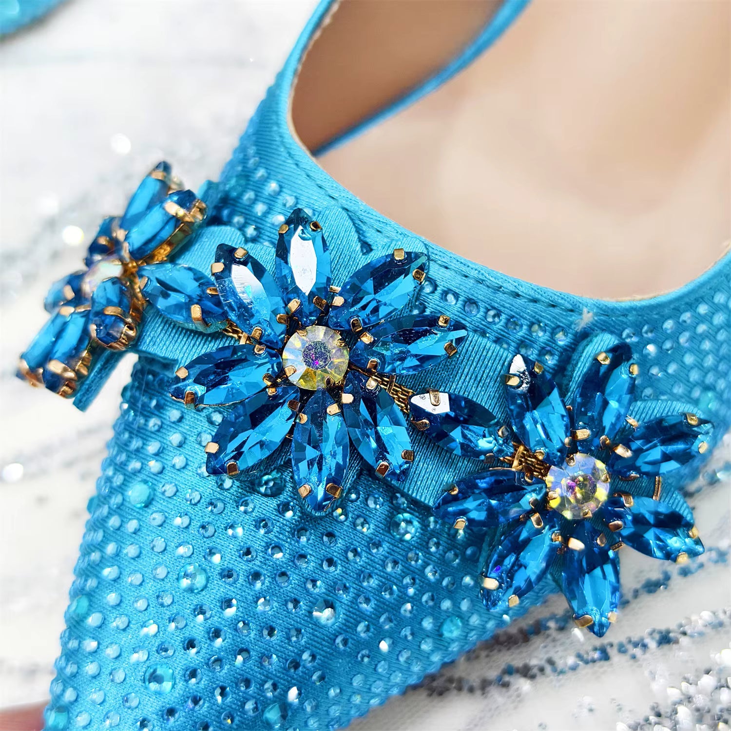 Special Design Pointy Toe Party High Heels And Exquisite Clutch Bag Mssza