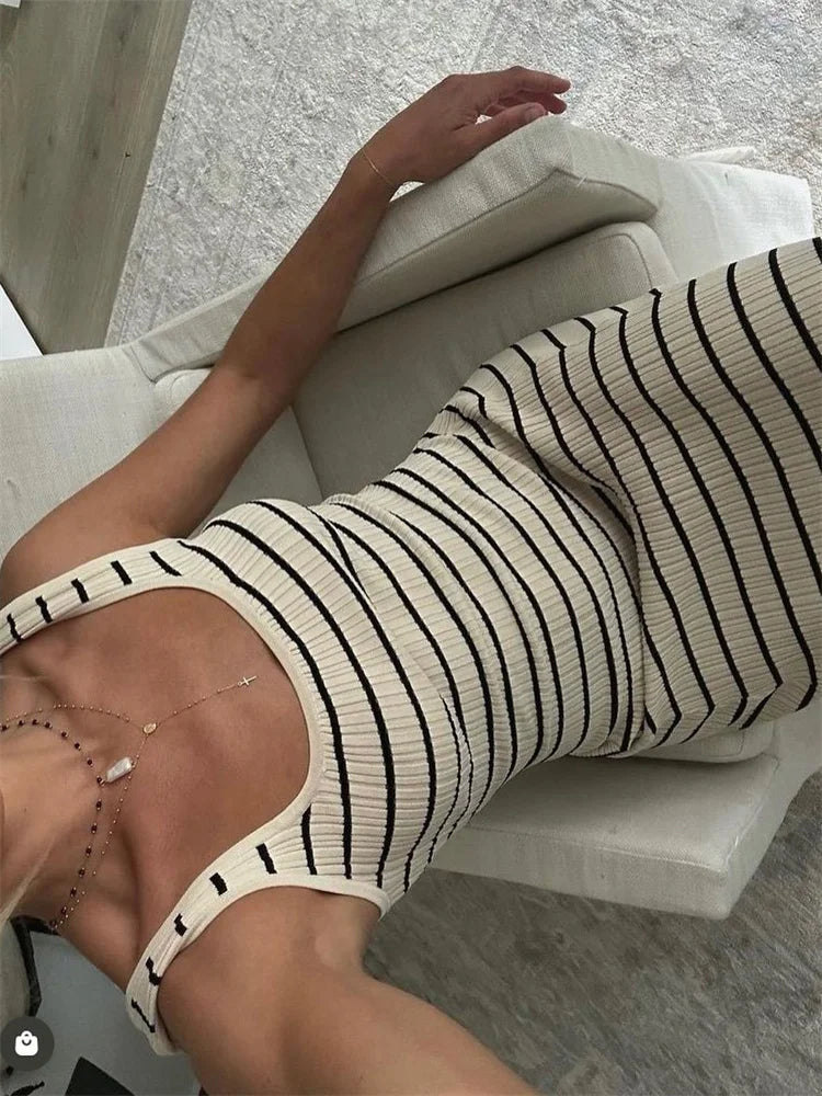Knit Backless Scoop Neck Sleeveless Slim Elegant Party Spaghetti Holiday Beach Casual Dress Mssaz Desses