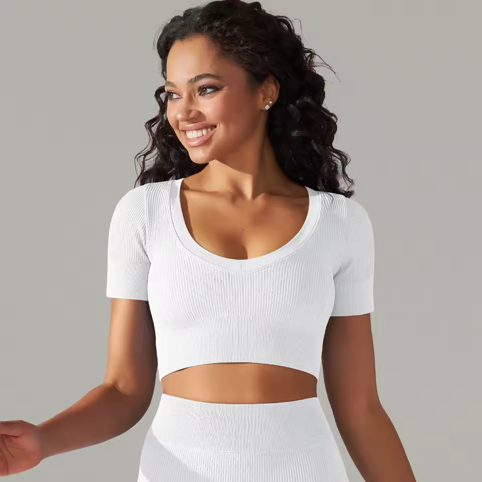 Trendy Breathable Detailing Pattern Short Sleeve Sports Crop Top Mssza