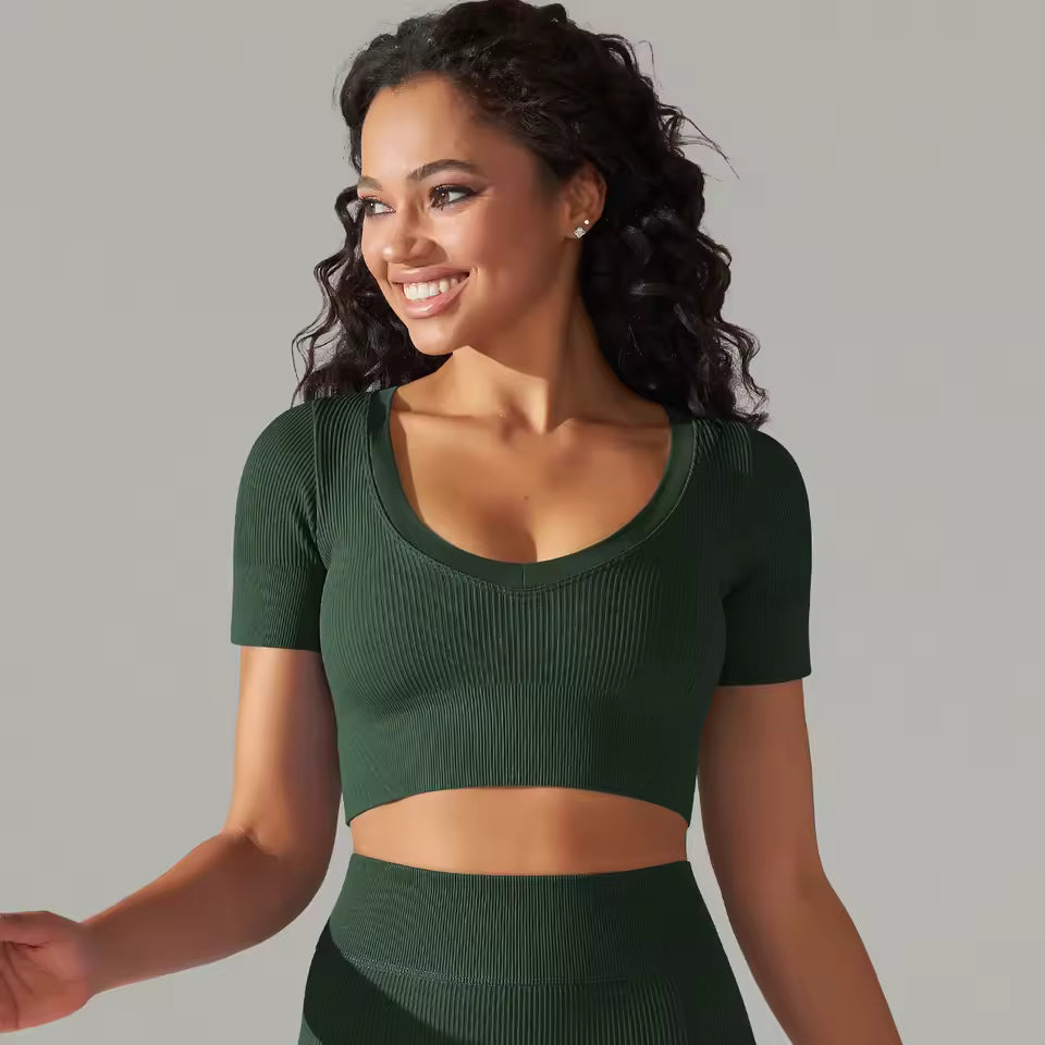 Trendy Breathable Detailing Pattern Short Sleeve Sports Crop Top Mssza