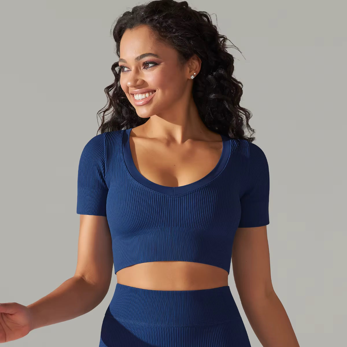 Trendy Breathable Detailing Pattern Short Sleeve Sports Crop Top Mssza
