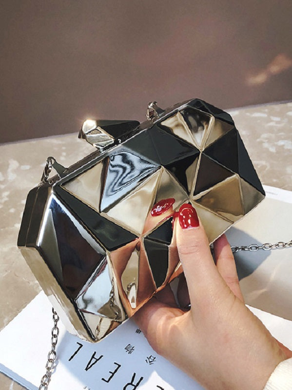 Uneven Surface Specular Chain Evening Clutch Bag Mssza