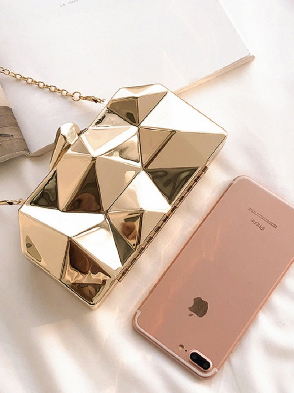 Uneven Surface Specular Chain Evening Clutch Bag Mssza