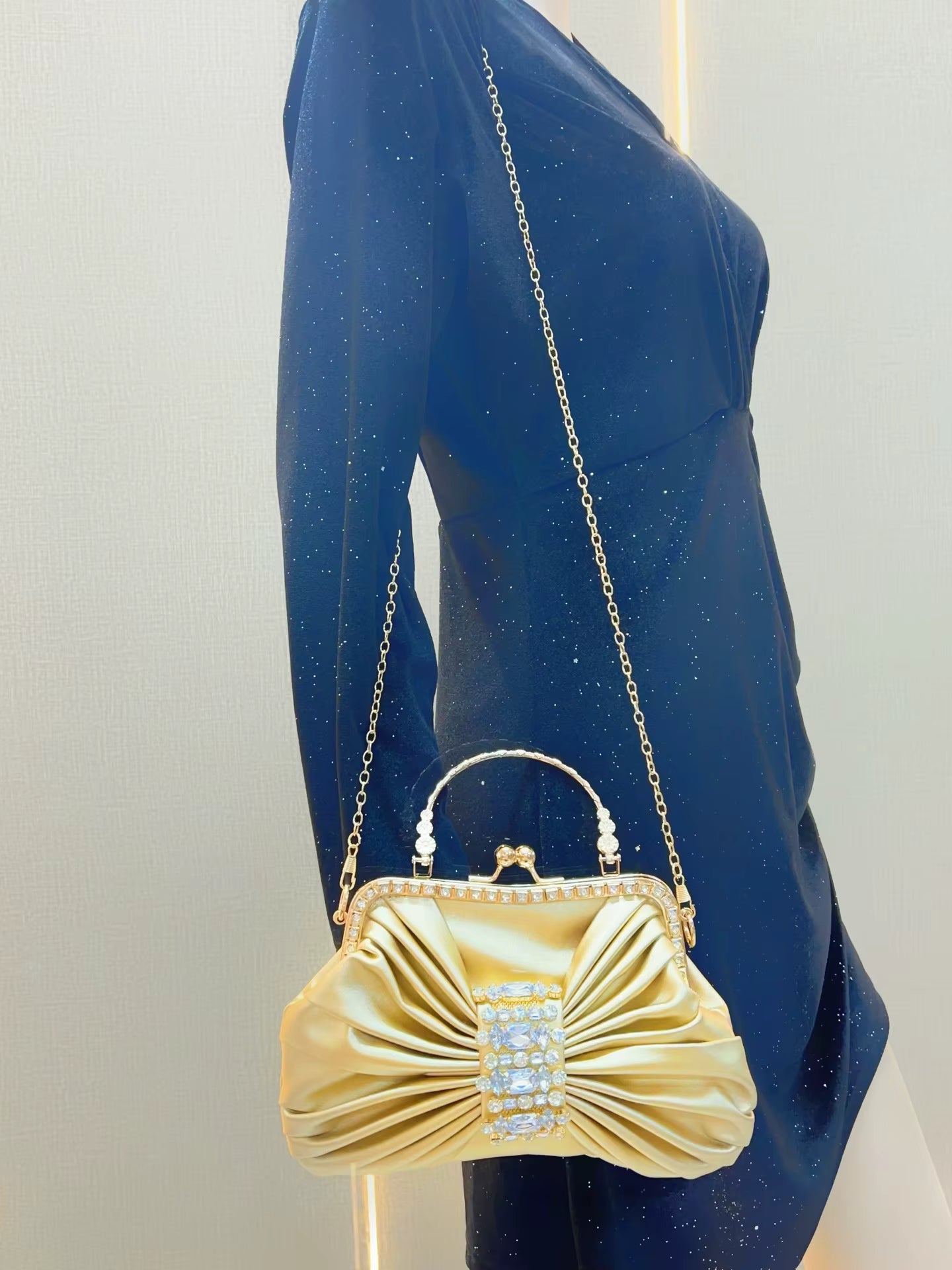 Vintage Banquet Diamond Luxury Crystal Rhinestone Mini Tote Clutch Bag Mssza
