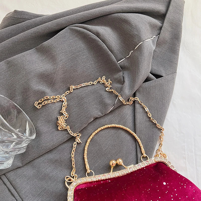 Vintage Designer With Chain Bags Lock Shell Clip Retro Evening Handbags Mssza