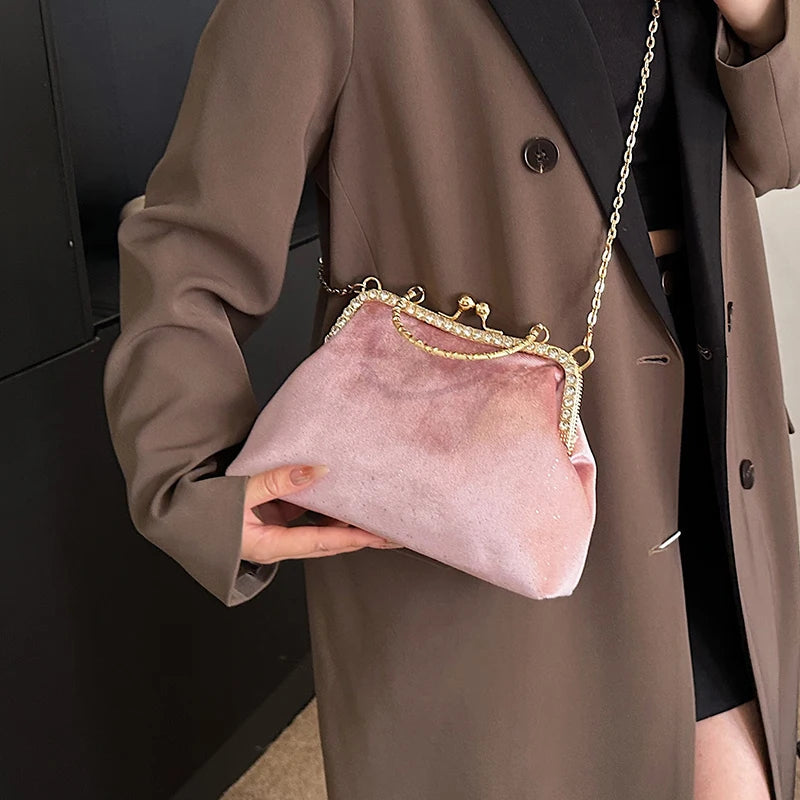 Vintage Designer With Chain Bags Lock Shell Clip Retro Evening Handbags Mssza