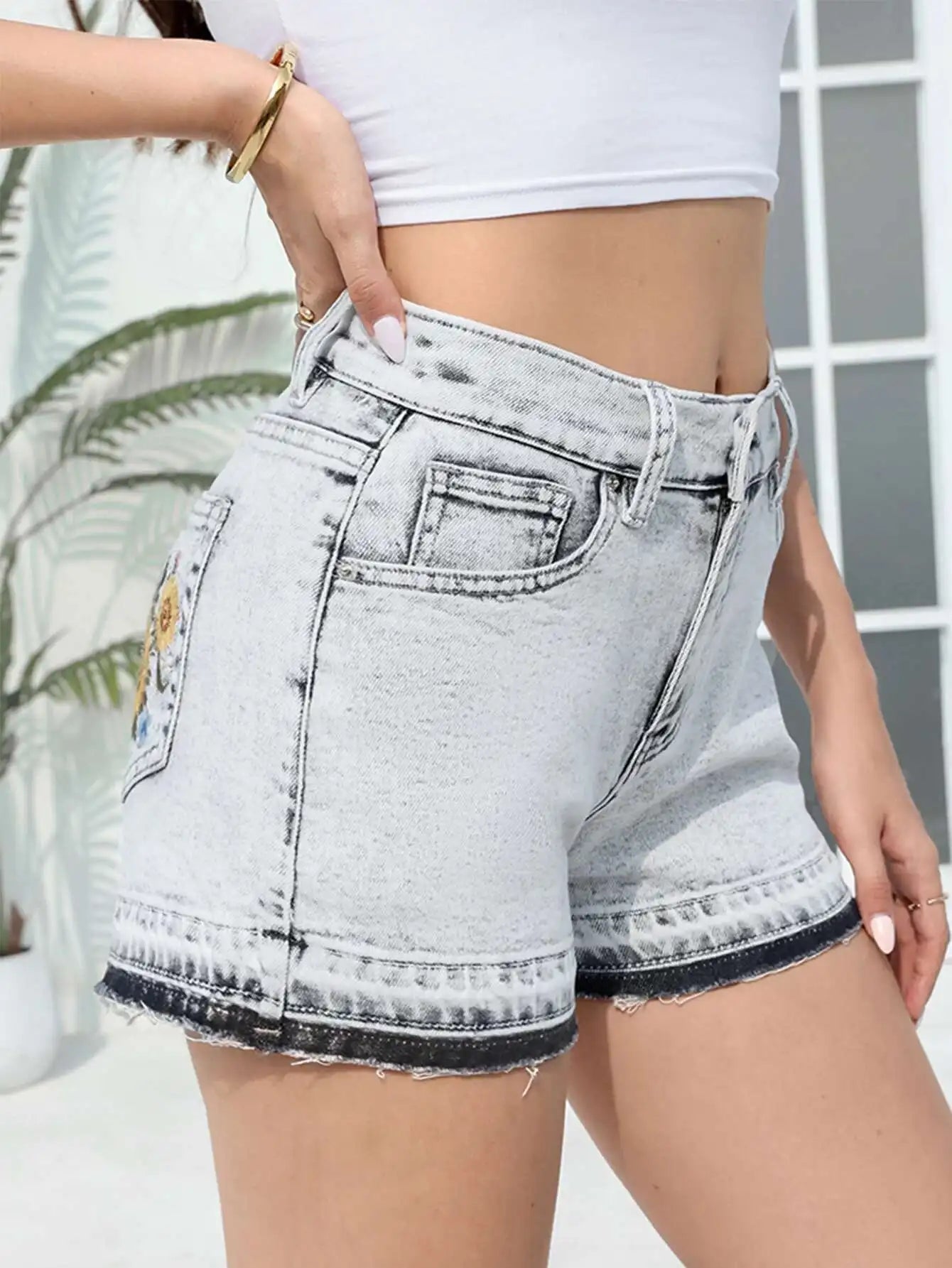 Vintage Embroidery Pockets Zipper Fly Casual Jean Booty Shorts Mssza