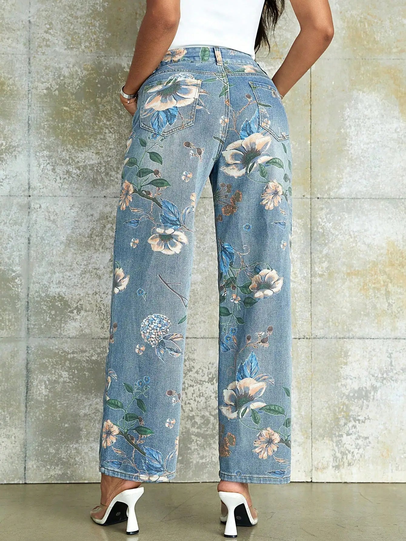 Vintage Floral Print High Waist Slant Pocket Wide Leg Jean Mssza