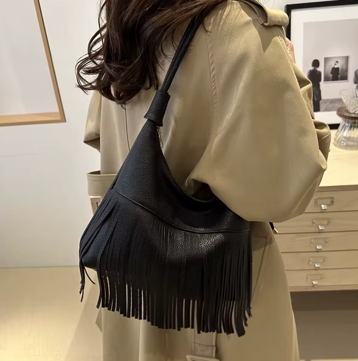 Vintage Tassel Daily Used Soft PU Leather Versatile Crossbody Casual Handbag Mssza