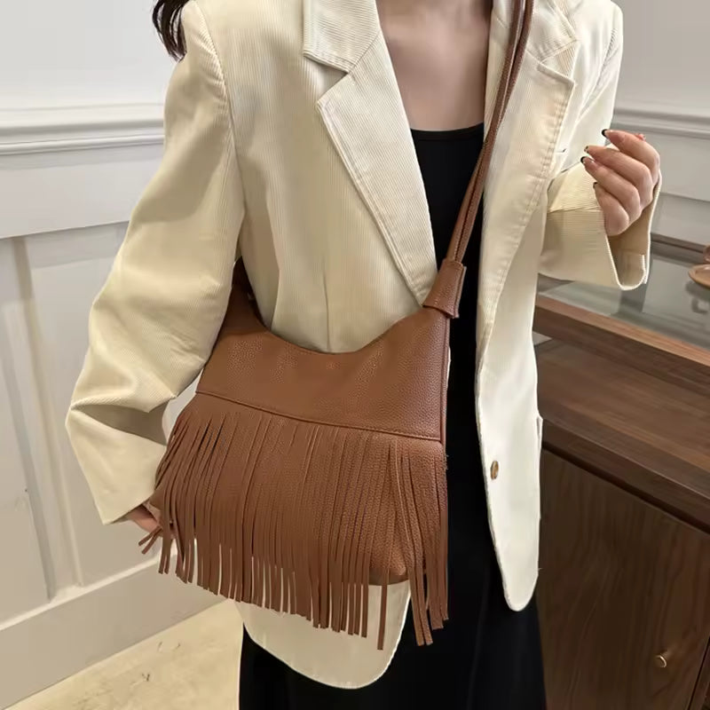 Vintage Tassel Daily Used Soft PU Leather Versatile Crossbody Casual Handbag Mssza