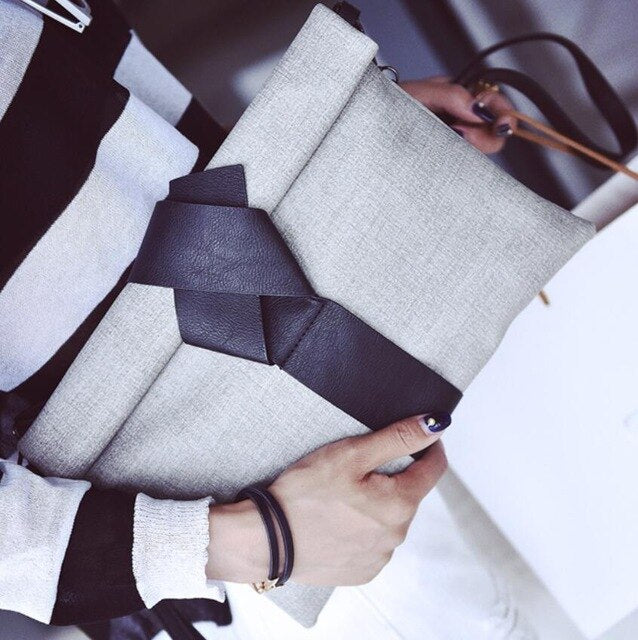 Women Day Clutches Bags Bow Leather Crossbody Bag Messenger Bags Ladies Envelope Evening Party Bag 30x20x3cm Mssza