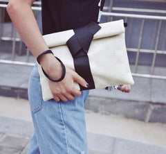 Women Day Clutches Bags Bow Leather Crossbody Bag Messenger Bags Ladies Envelope Evening Party Bag 30x20x3cm Mssza