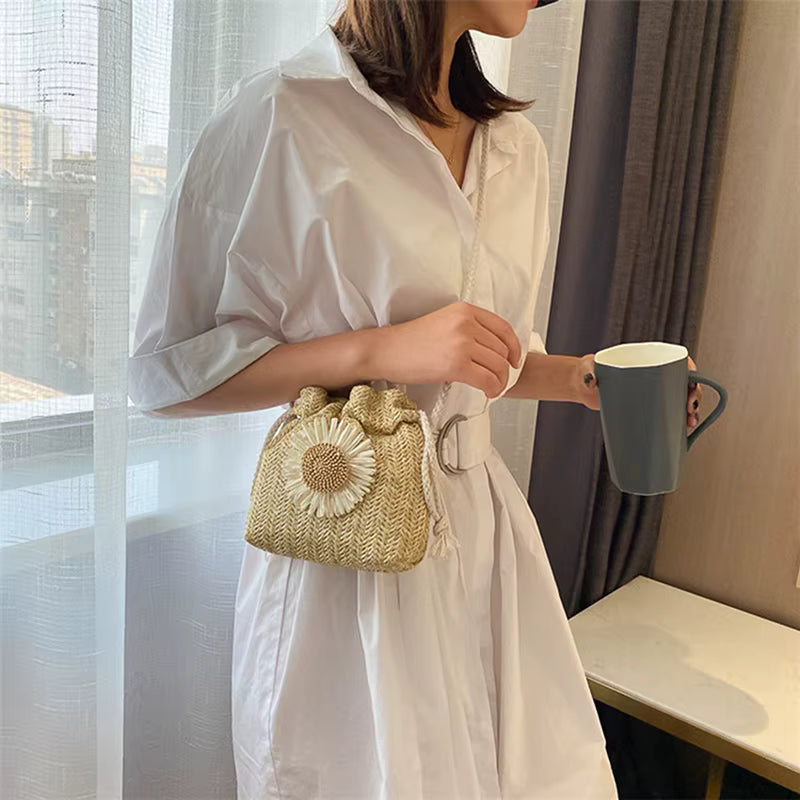 Woven Straw Knit Flower Beach Shoulder Messenger Bucket Bag Handbag Mssza