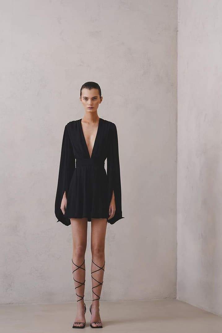 Amelia Deep V Neck Mini Dress Mssaz Desses