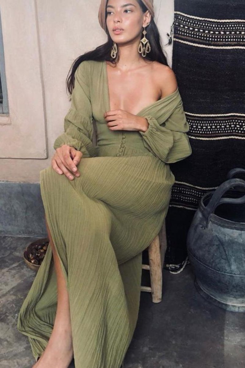 Giselle V-neck Plisse Maxi Milkmaid Dress Mssaz Desses
