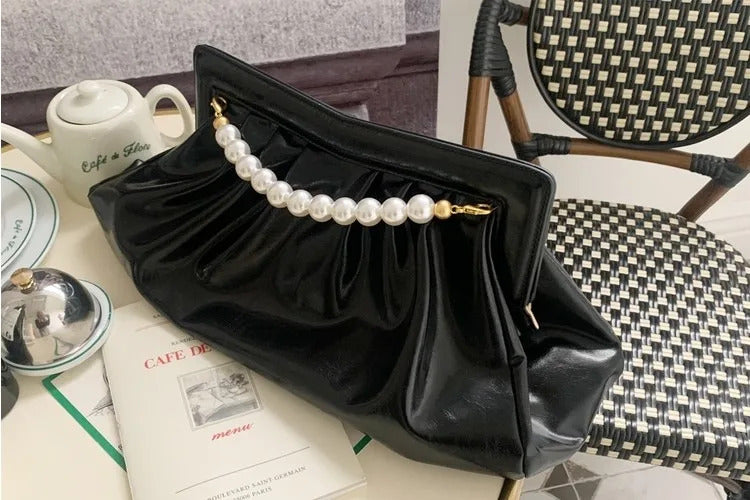 Folds Pearl chain design Python Banquet Envelope Clutch Mssza
