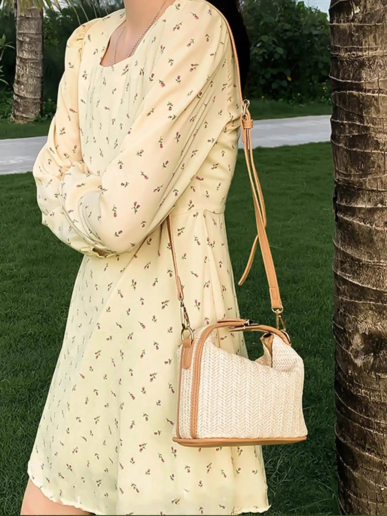 Casual Grass Weaving Handheld One Shoulder Crossbody Bag Mssza