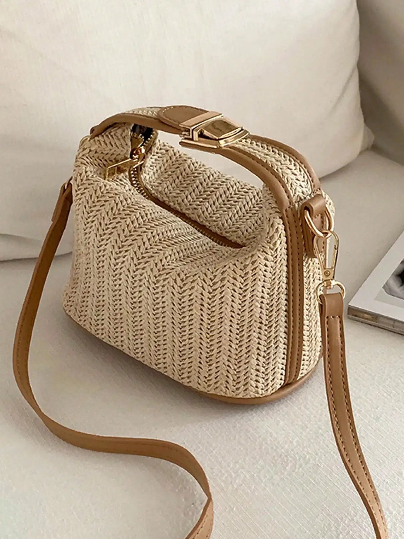 Casual Grass Weaving Handheld One Shoulder Crossbody Bag Mssza