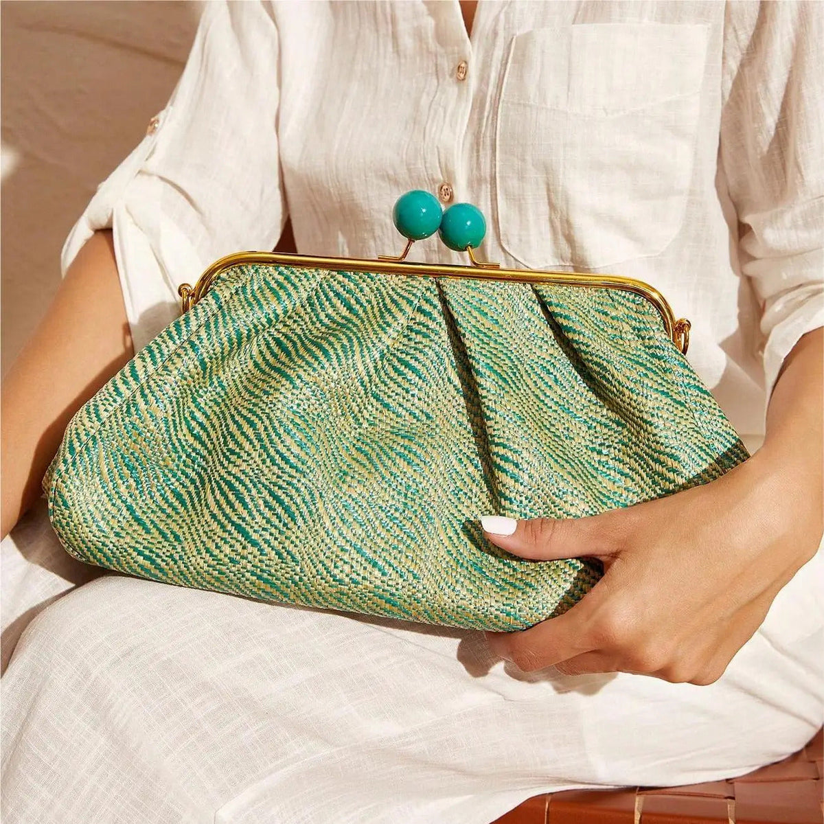 Fashionable Woven Large Capacity Clutch With clip Mssza