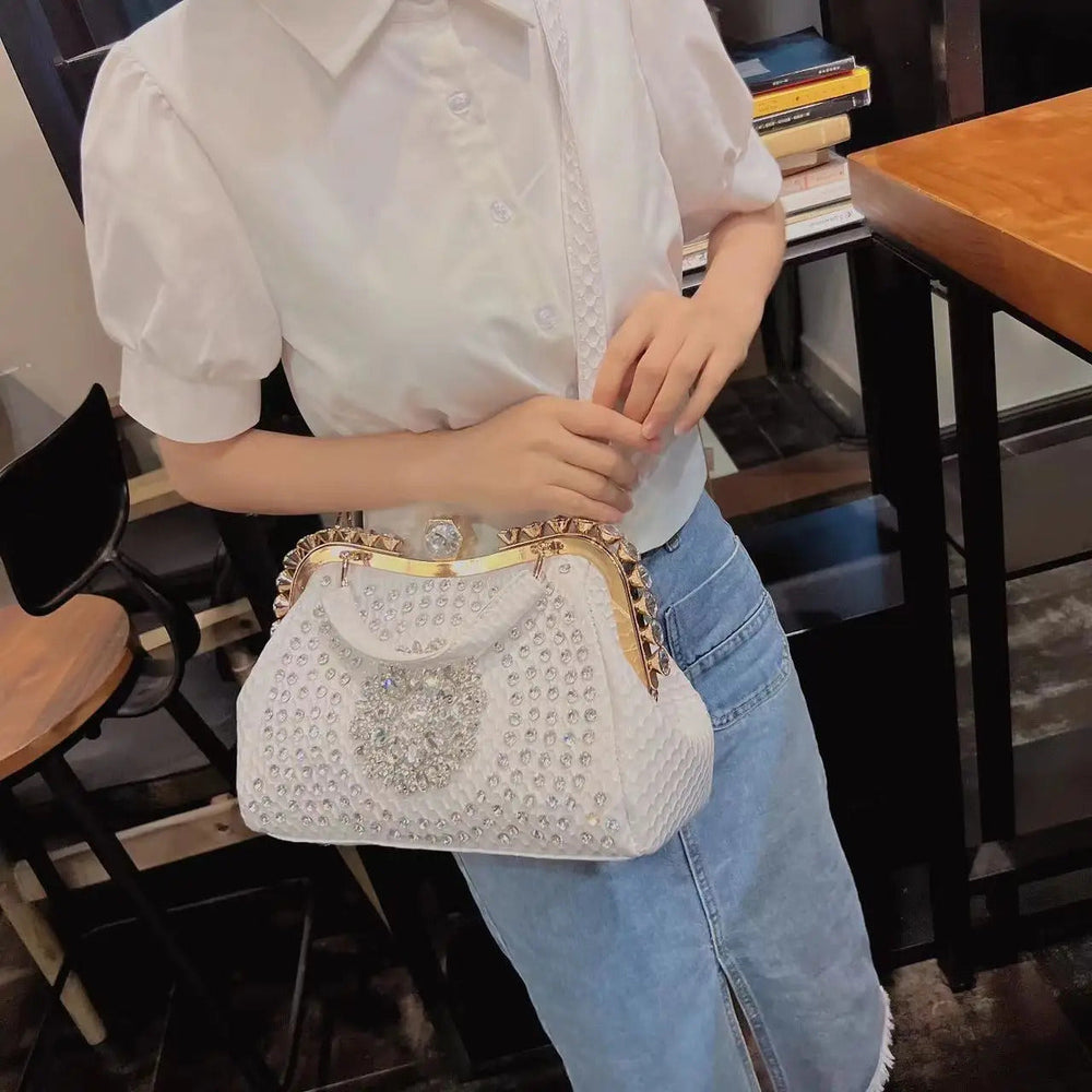 Luxury Diamonds Leather Design Clip Rhinestone Bag Mssza