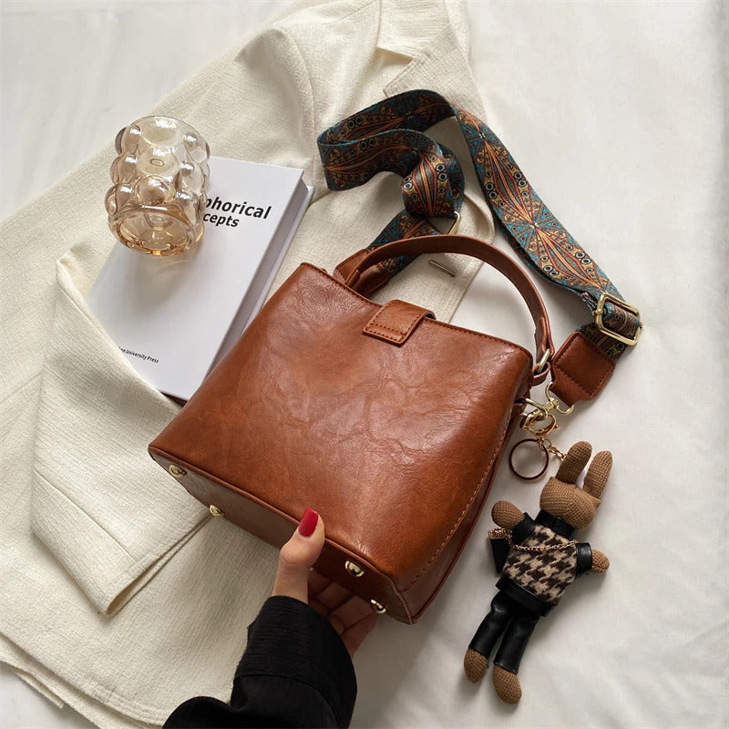 Simple Large High Capacity Vintage Shoulder Bucket Leather Tote Bag Mssza