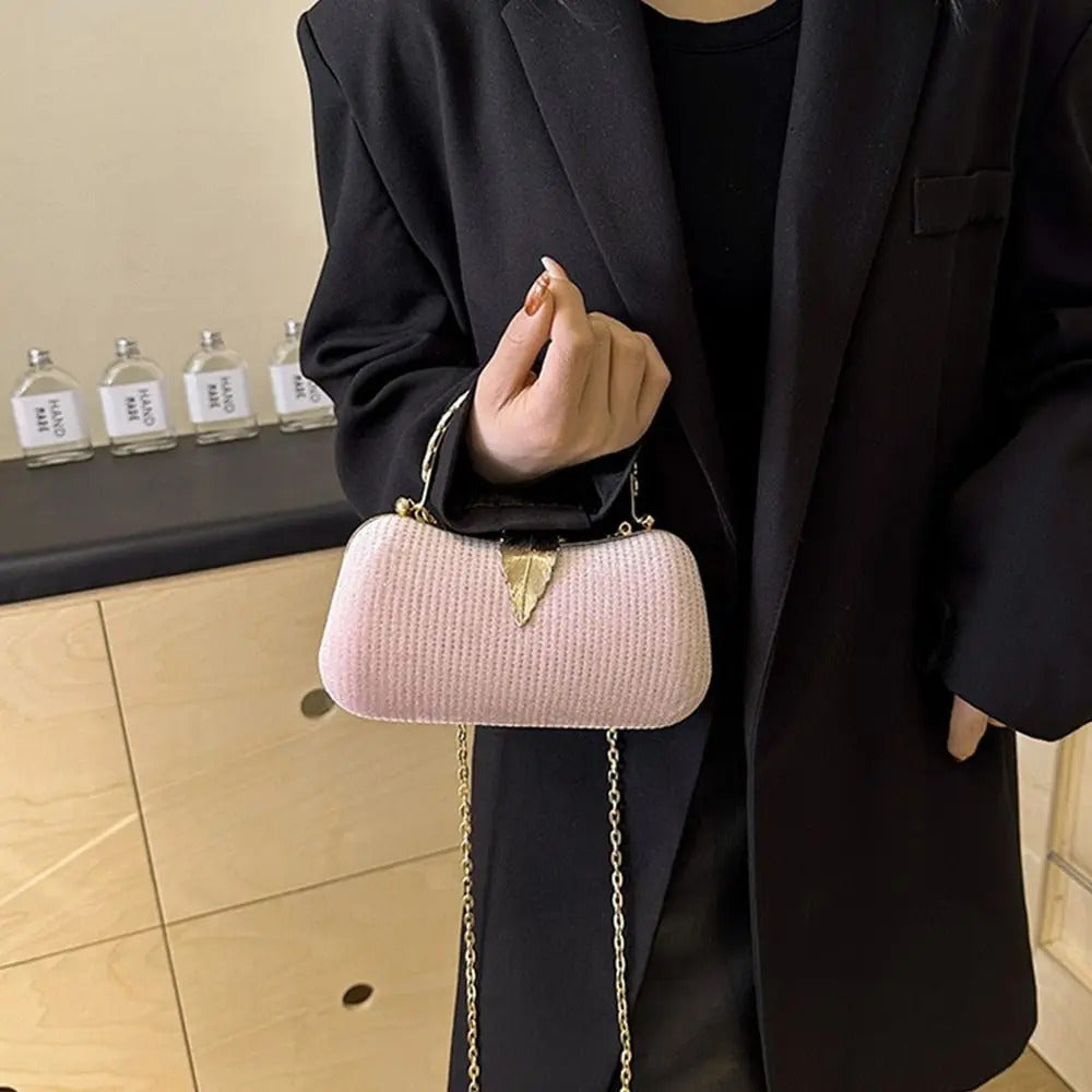 Rhinestone Decorative Elegant Silk Banquet Clutch Mssza